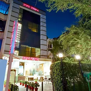 New Ammby - Lajpat Nagar * New Delhi