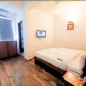 The Blu Residency 3* New Delhi