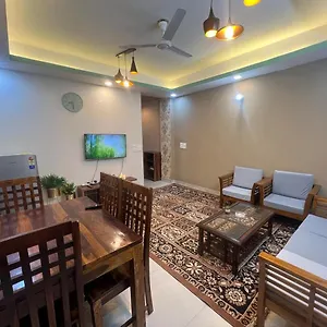Qazi's Modern 3bhk Flat Apartment *