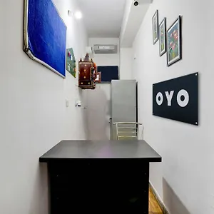 Super O Malviya Nagar 4* New Delhi