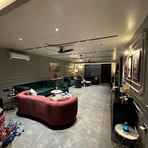 Apartment Luxury Penthouse With Terrace Garden Wish Homes New Delhi
