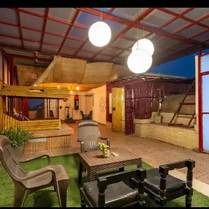 Bed & Breakfast The Rooftop Hideout