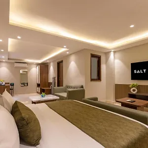 Saltstayz Premier - Paschim Vihar 4* New Delhi