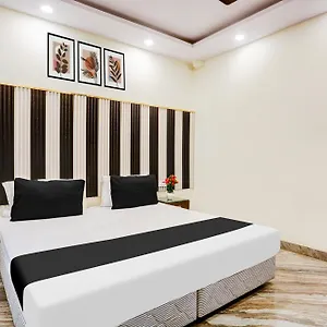 O God Hotel *