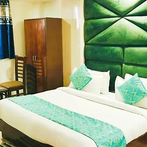 Hotel Royal Marina