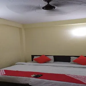 Hotel O The Star View 3* New Delhi