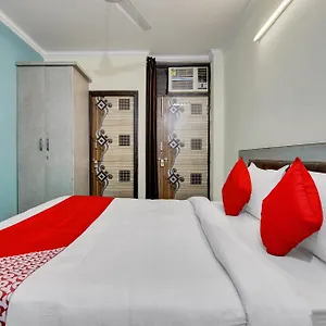 Hotel O Prime