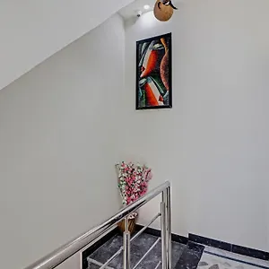 Hotel O Royal Orbit Hotel New Delhi