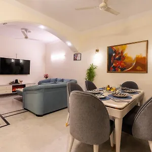 Homlee 3bhk Luxury In Sdel With Lift And Parking Apartment