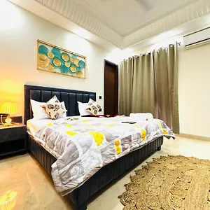 Fortune Service 3 Bhk, J-267, Saket Apartment