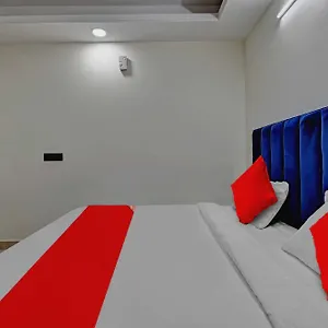 Hotel O Sai Kripa Nova Deli