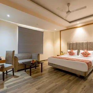Stanley-near Delhi Airport 4* New Delhi