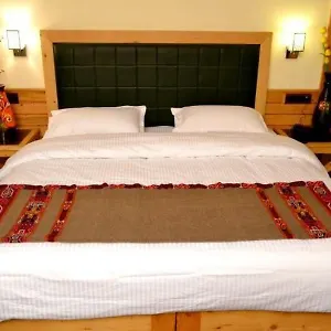 Hotel 7 Hills