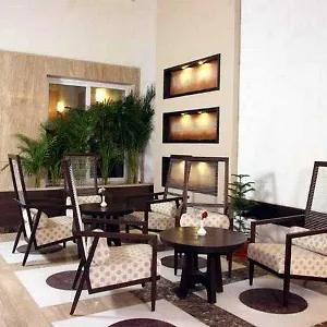 Hotel Dolphinn Grand New Delhi