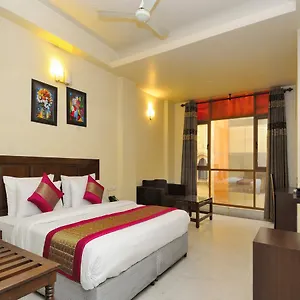 Shanti Hotel