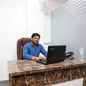 Hotel Fabhotel S Ambience Delhi Airport New Delhi