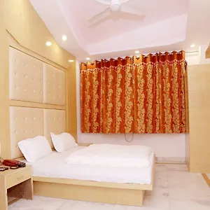 Hostel Friends By Backpackers Heaven- Railway Station - Paharganj New Delhi