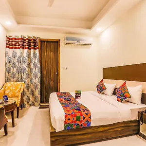 Fabhotel Srv Airport New Delhi