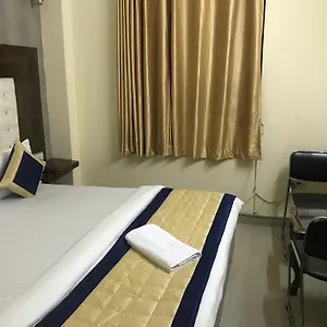 Aamantran Hotel New Delhi