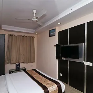 Blue Pearl - Free Airport Pick Up 4* Nueva Delhi