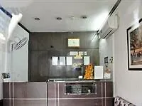 Oyo Premium Bhikaji Cama Place 2 New Delhi