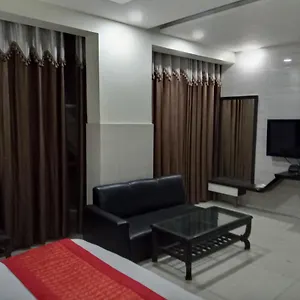 Hotel Vivah Residency 3*