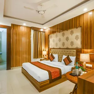 فندق Almati - Near Delhi Airport