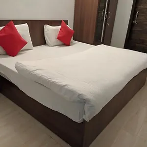 Hotel Adb Toravio 2*