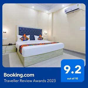 Fabhotel Ashok Vihar - Nr North Campus, Delhi 3* New Delhi