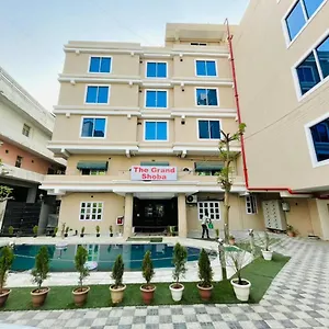 Hotel Airport The Grand Shoba