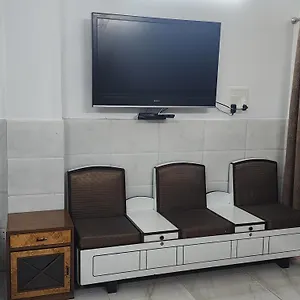Premium Near To Blk - Max Hospital