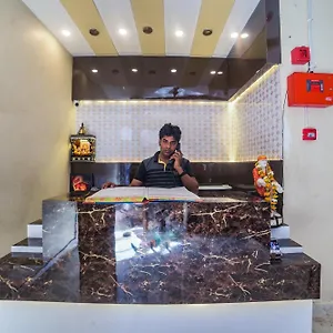 Oyo Flagship Rohit Dx Near Jama Masjid
