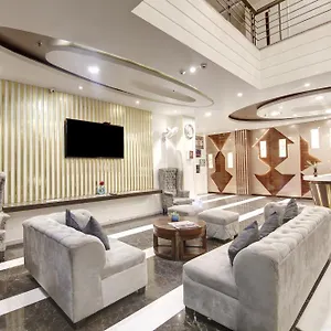 Iz Well Hotel