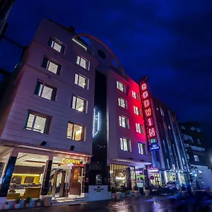 Godwin Deluxe -free Airport Pickup -traveller's Choice Award Winner 2025 Hotel 4*