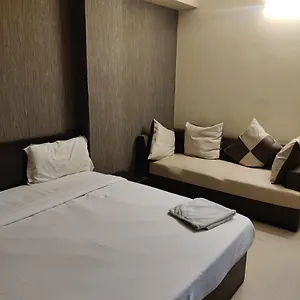 Silver Land Hotel New Delhi