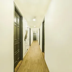 Hotel Super O Nawada Metro