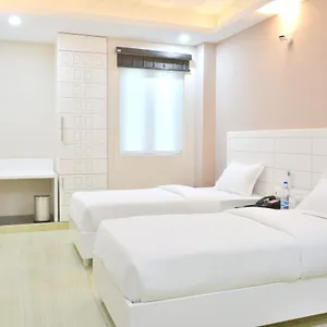 Tara Palace Redfort 3* Nowe Delhi