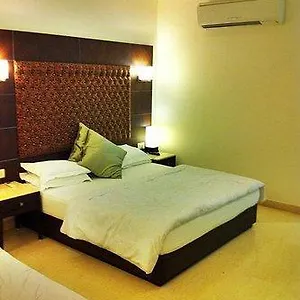The Metropolis Near Rk Ashram Metro Station 2* New Delhi