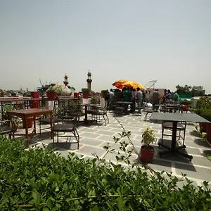 Hotel Hari Piorko - Railway Station Nuova Delhi